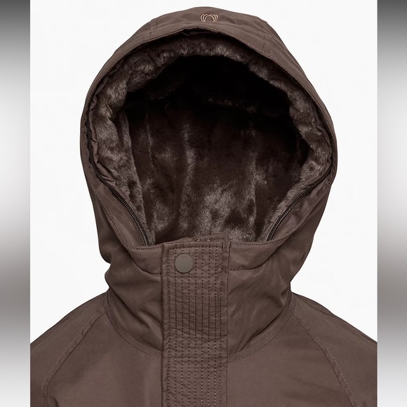 Tna the summit parka 🐻🤎 - Picture 8 of 9